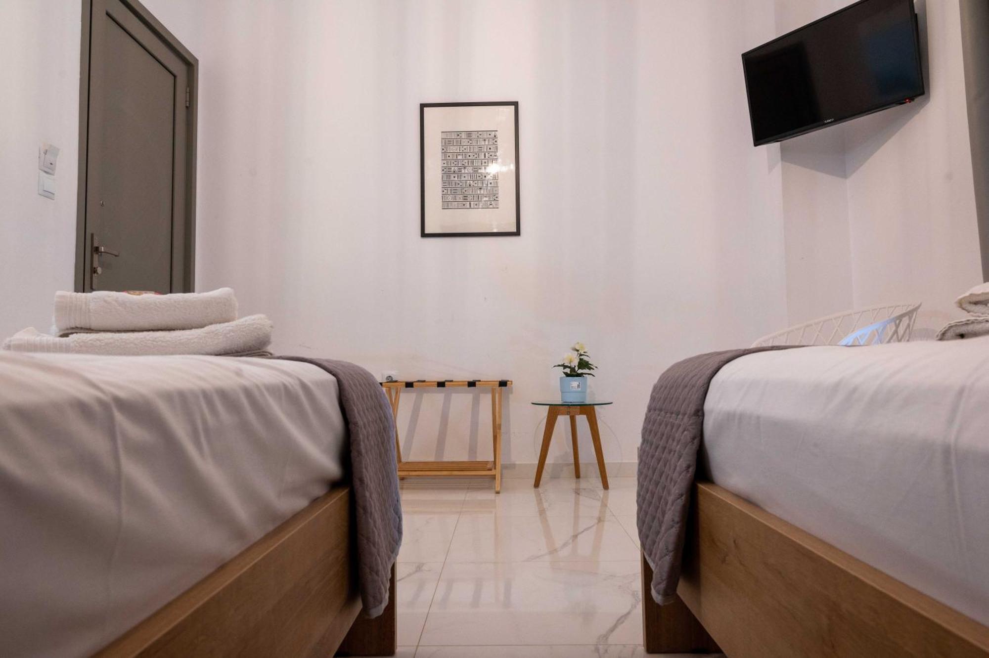 Finikas Suites & Apartments 10Min From Athens Airport Artemida  Exterior foto
